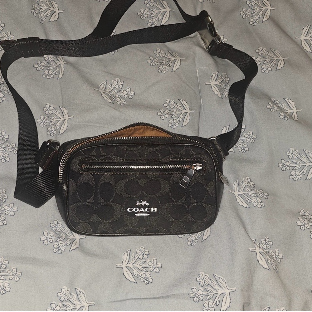 Coach Black and Brown Belt Bag